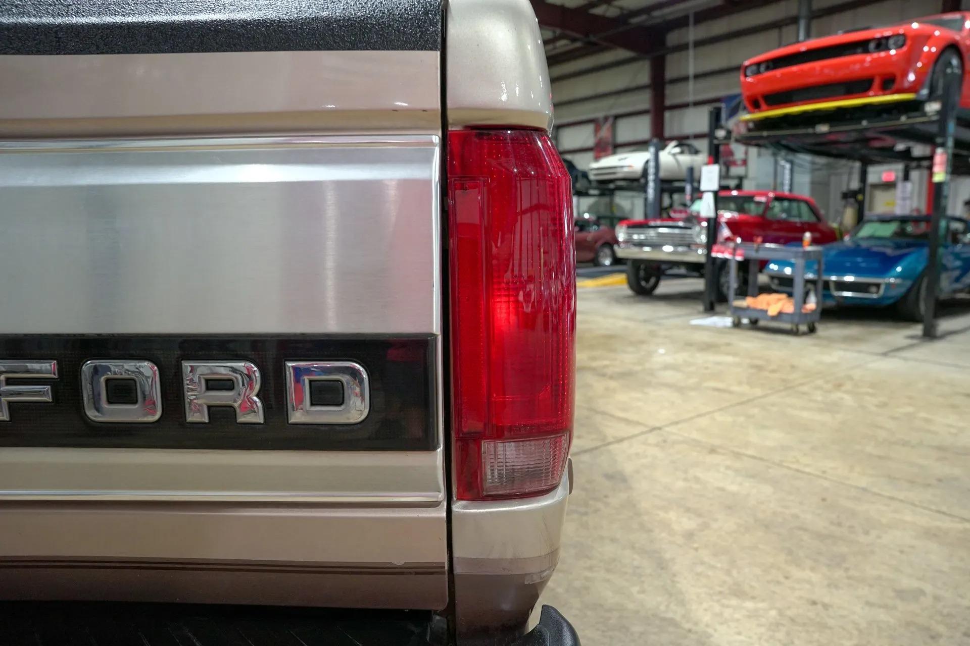 1993 Ford F-150 XLT