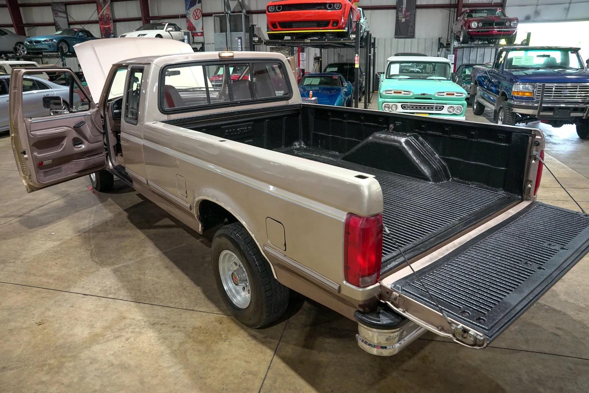 1993 Ford F-150 XLT