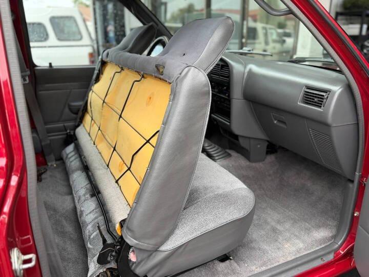 1993 Toyota Pickup DLX