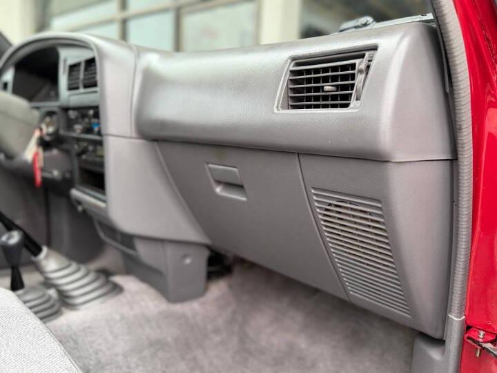 1993 Toyota Pickup DLX