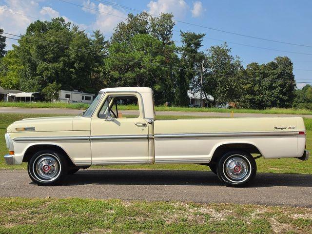 1970 Ford F100 Ranger XLT - 2