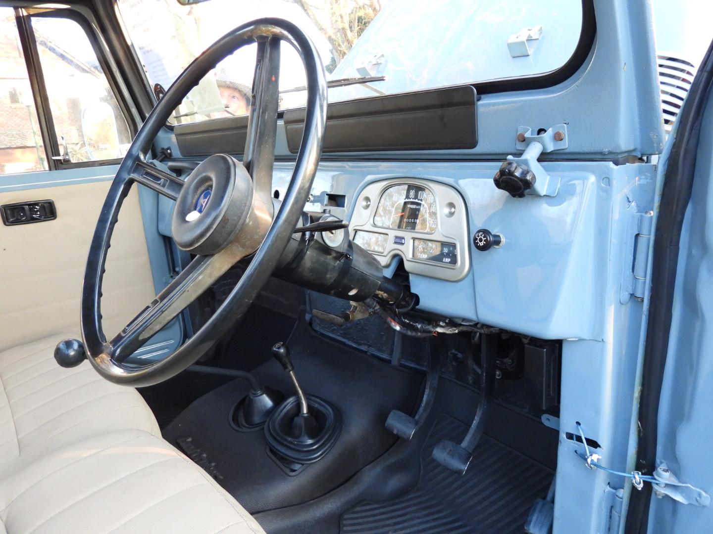 1976 Toyota Land Cruiser FJ45 - 4