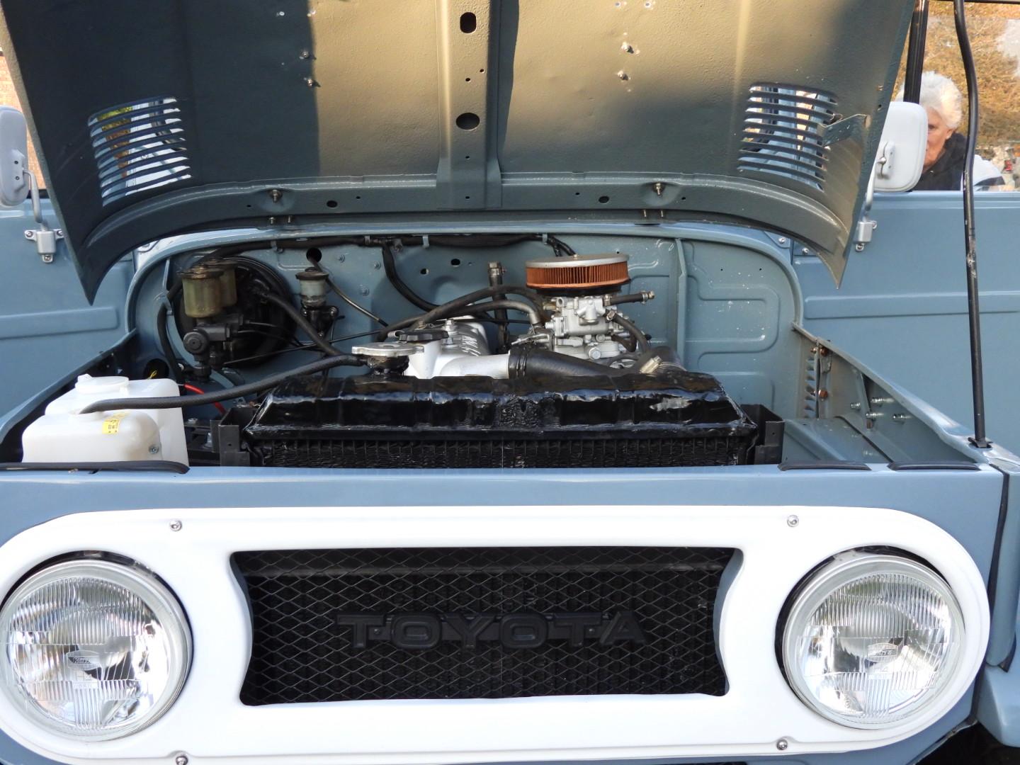 1976 Toyota Land Cruiser FJ45 - 5