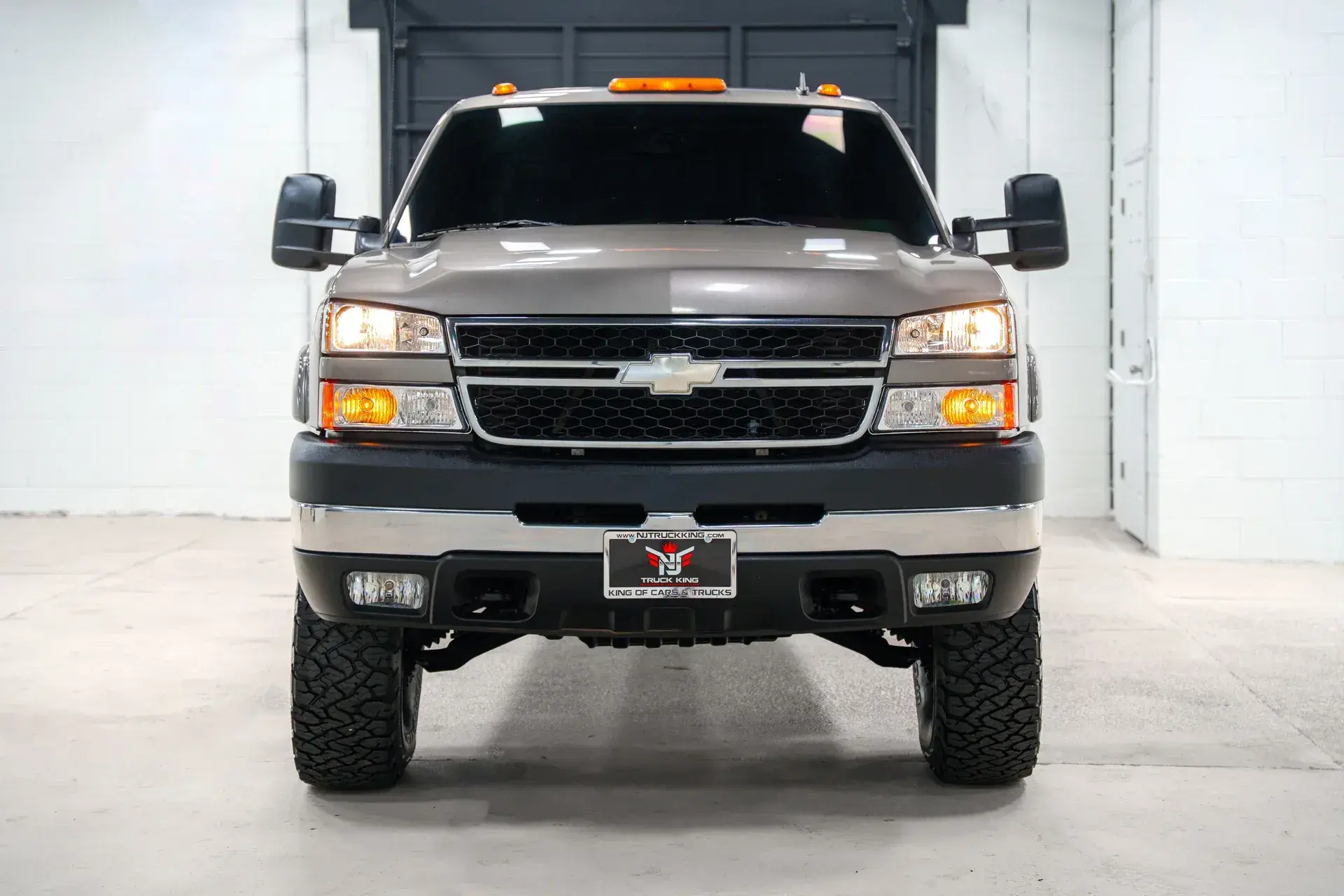 2006 Chevrolet Silverado 3500 DRW 4×4 - 5