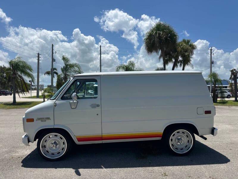 1990 Chevrolet G10 - 4