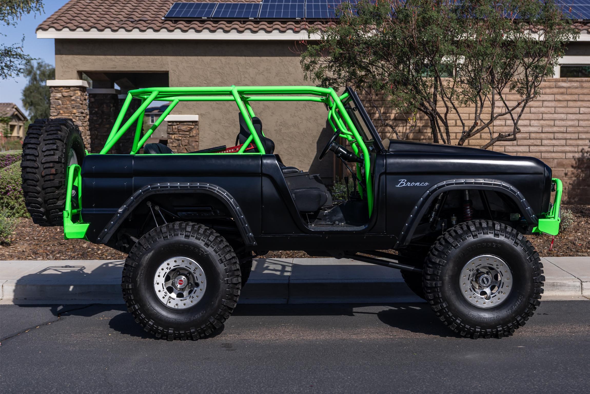 Modified 1969 Ford Bronco - 2