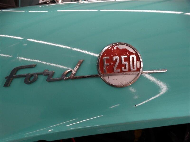 1955 Ford F-250