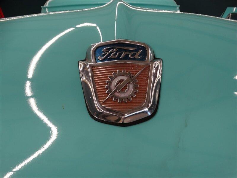 1955 Ford F-250