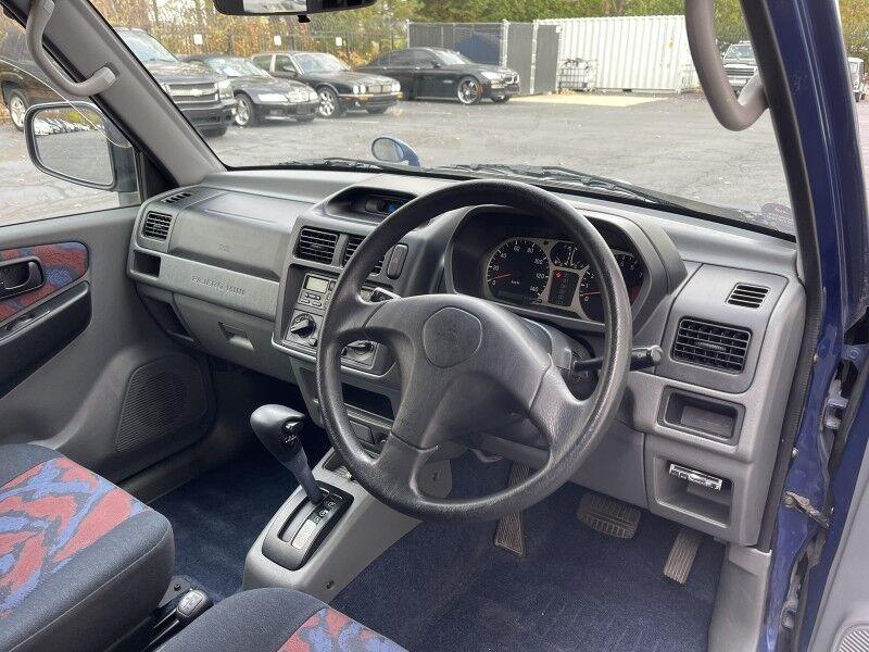 1998 Mitsubishi Pajero Mini