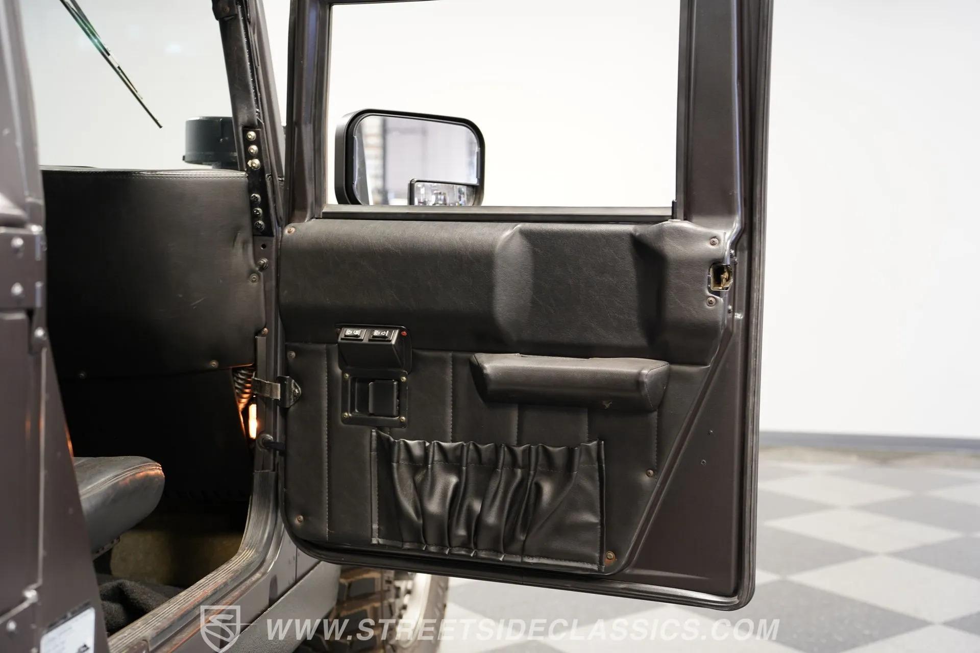 1998 AM General Hummer H1