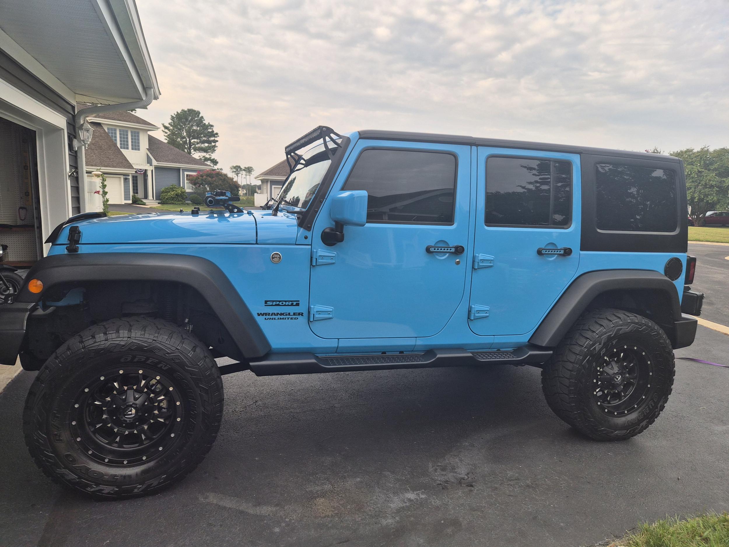 2017 Jeep Wrangler Sport