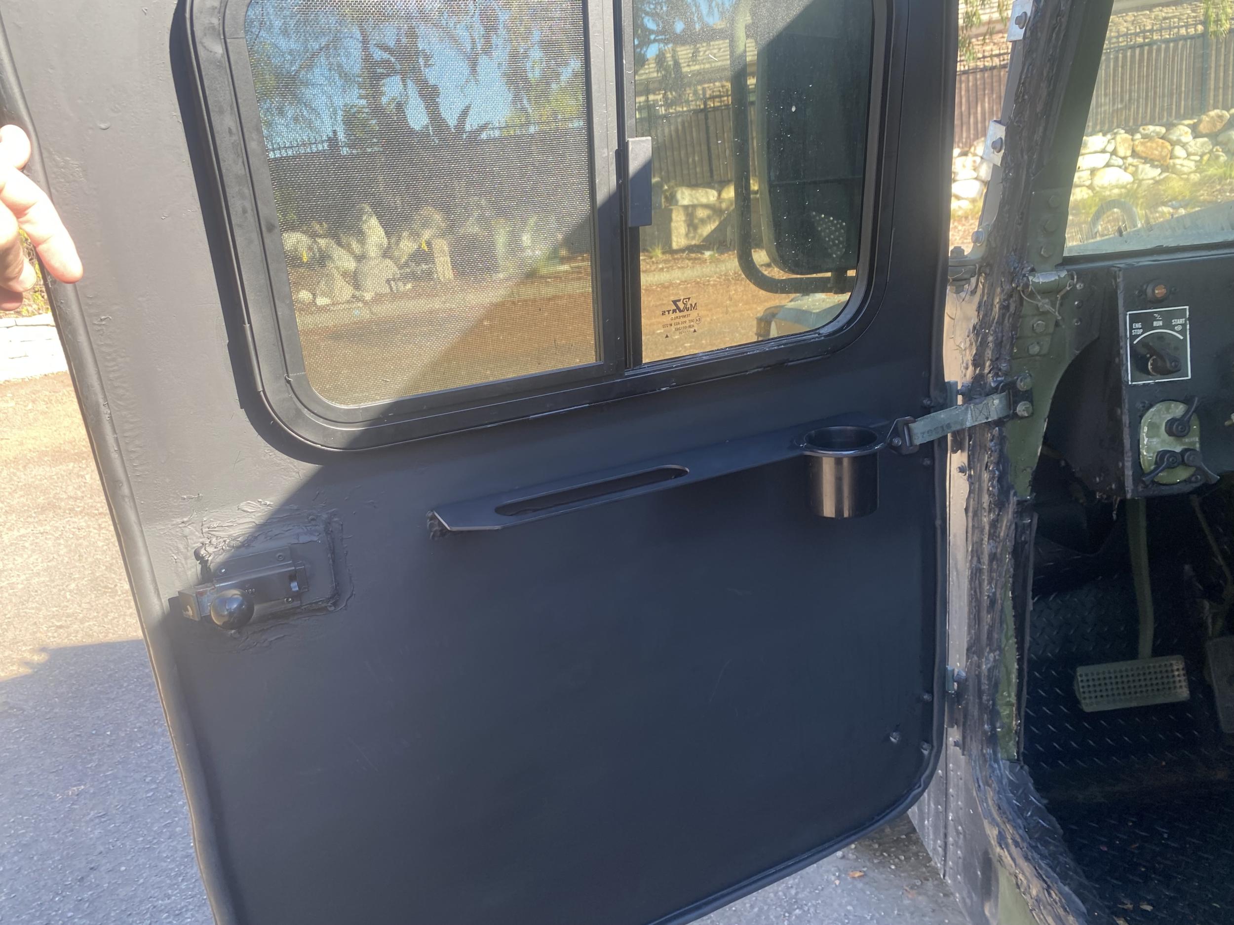 1993 AM General M998 HMMWV