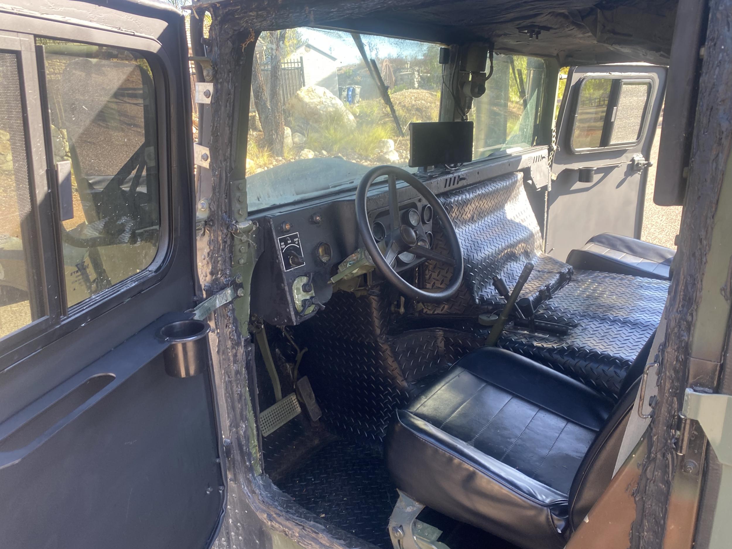 1993 AM General M998 HMMWV