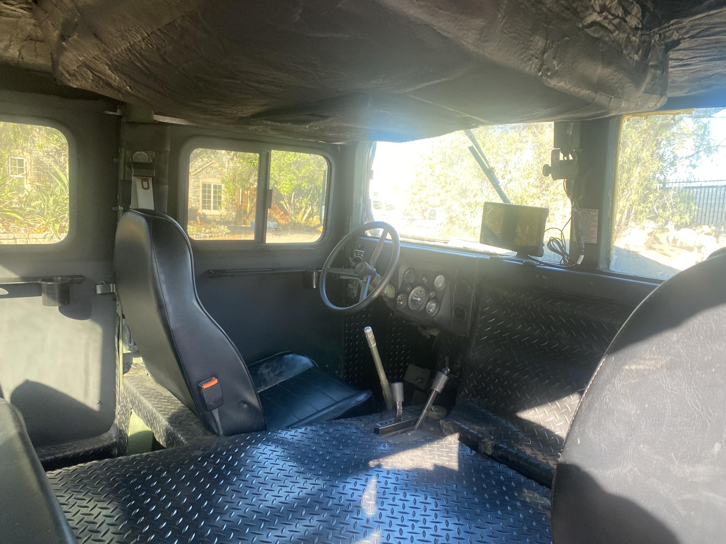 1993 AM General M998 HMMWV