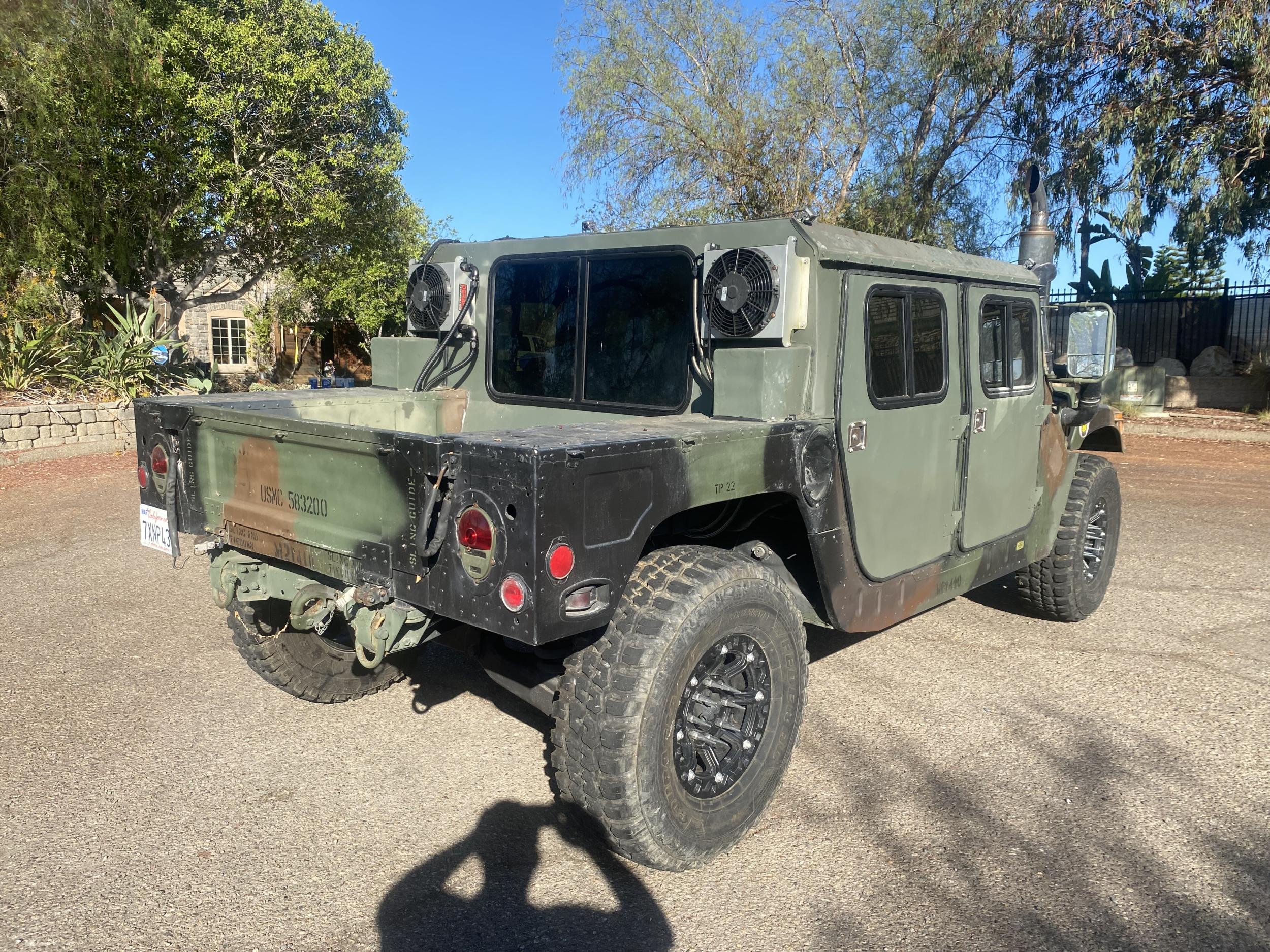 1993 AM General M998 HMMWV