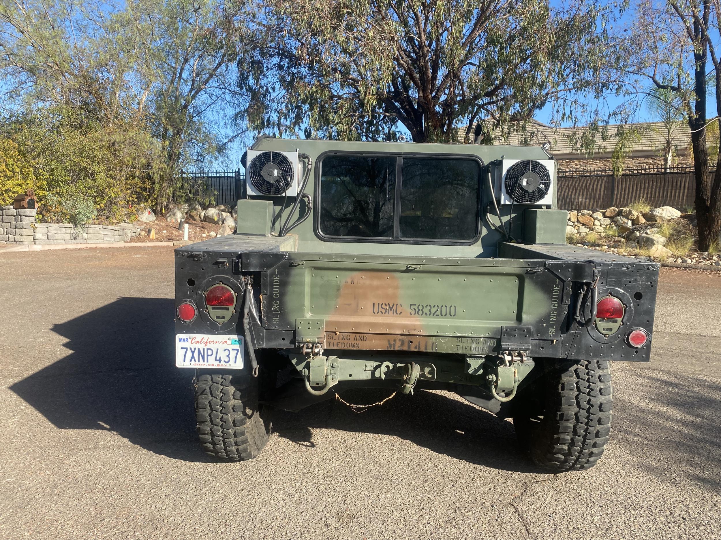 1993 AM General M998 HMMWV