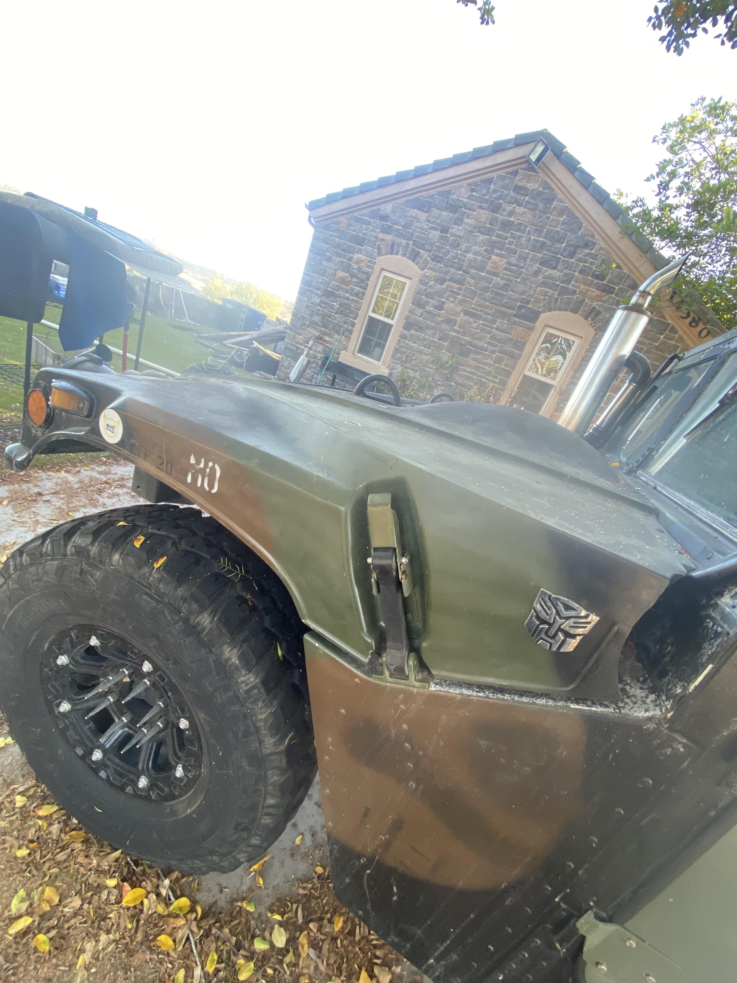 1993 AM General M998 HMMWV