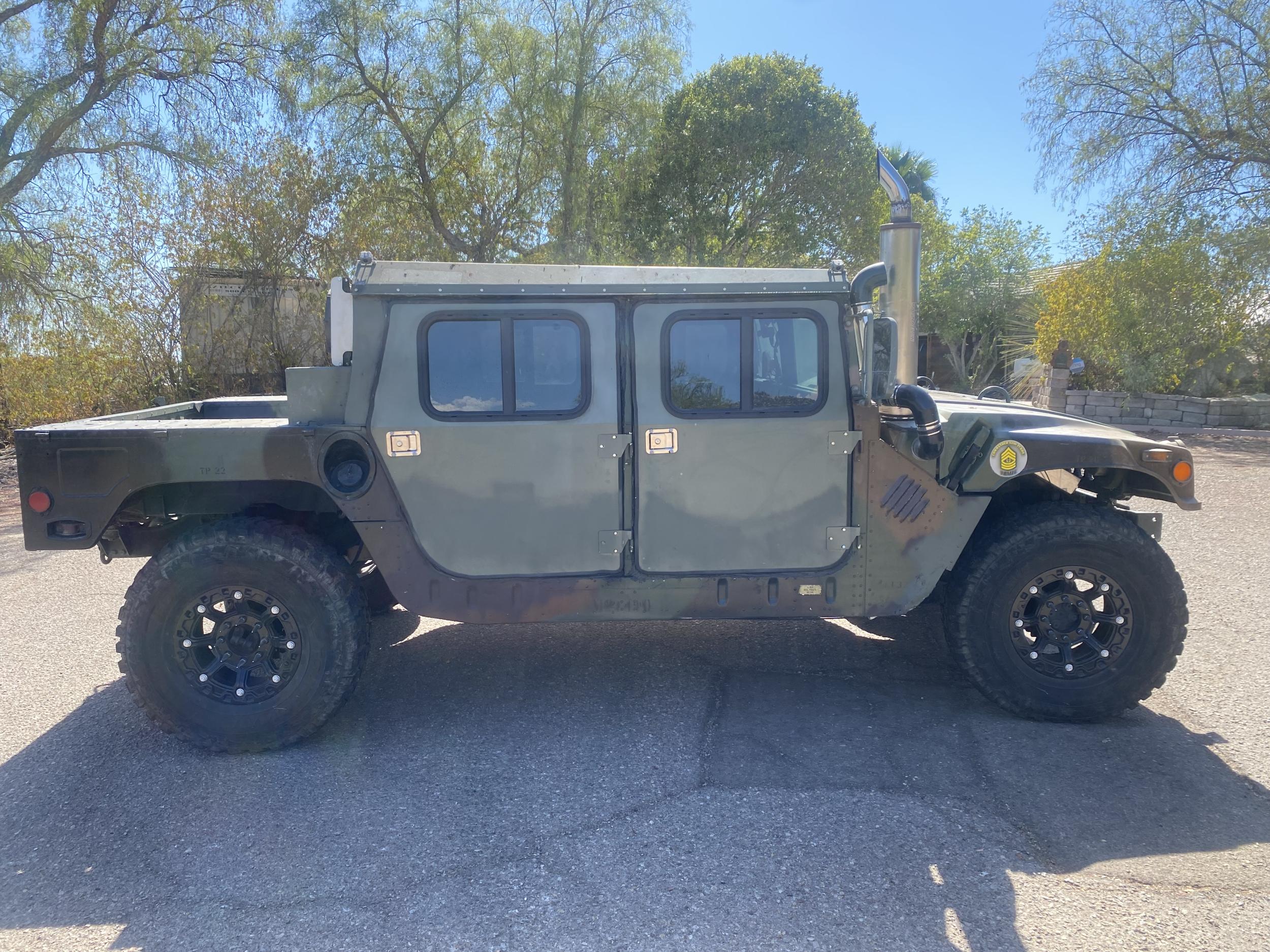 1993 AM General M998 HMMWV