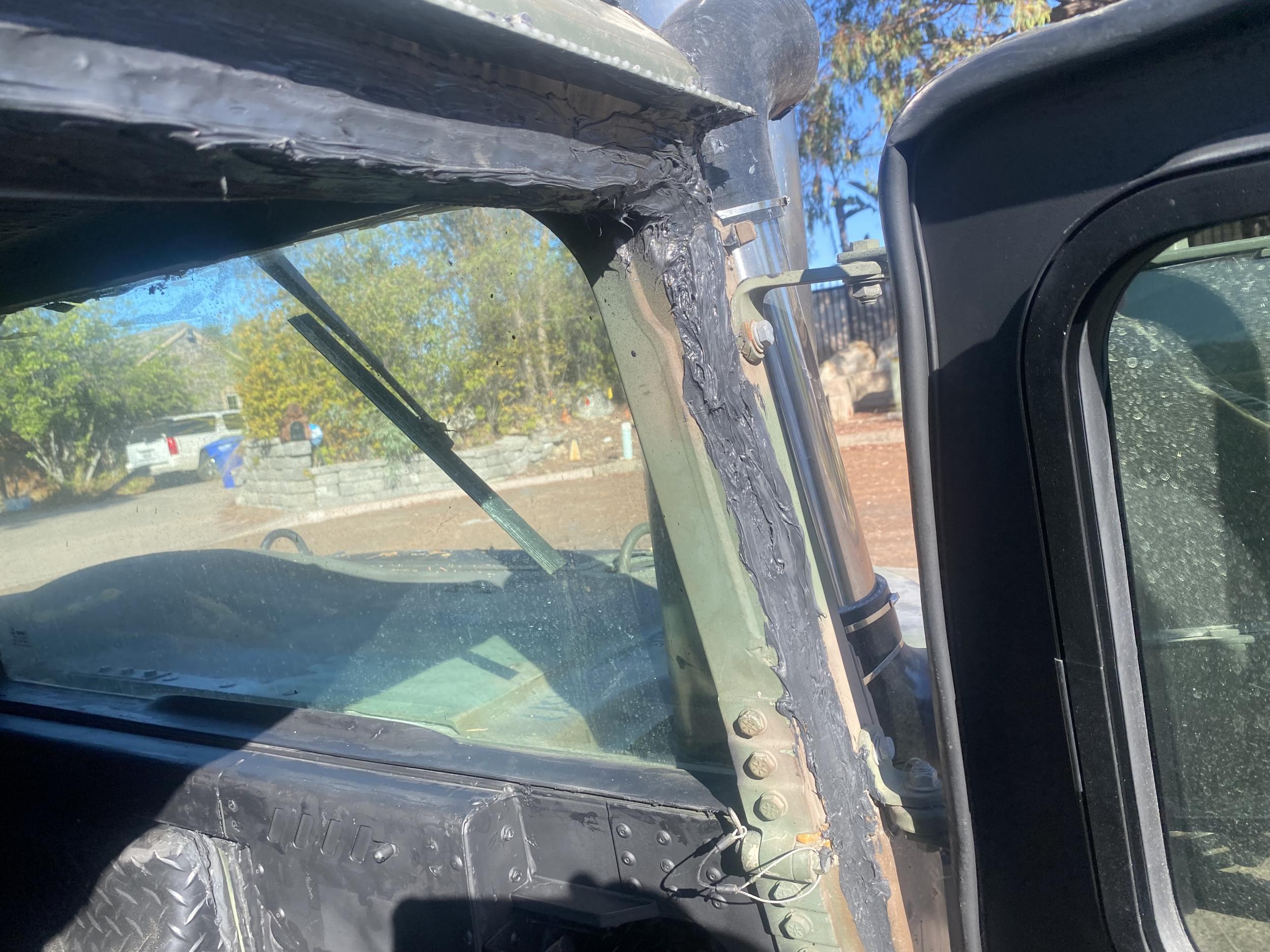 1993 AM General M998 HMMWV