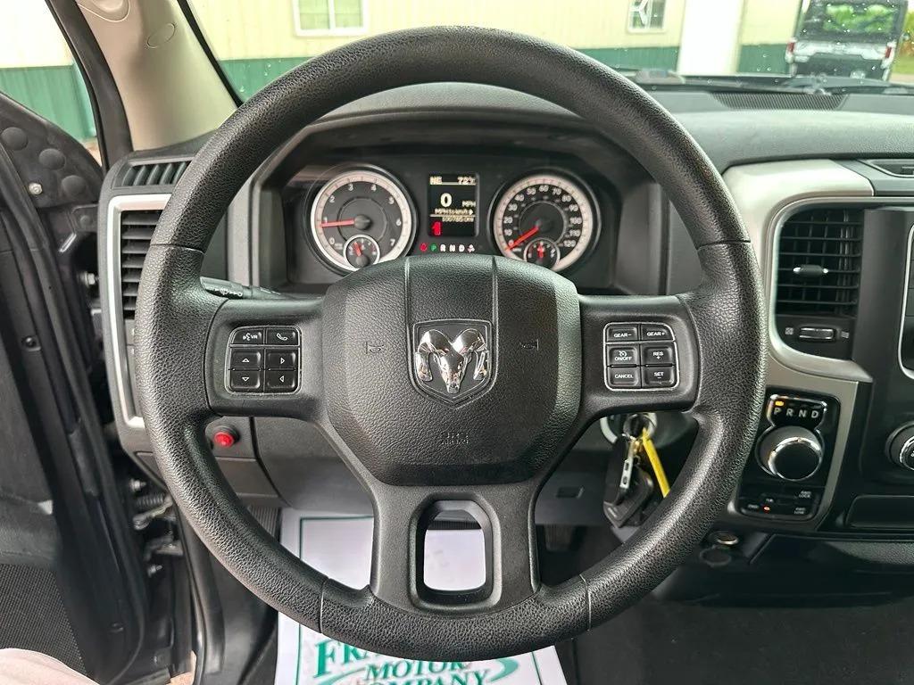 2017 Ram 1500 SLT