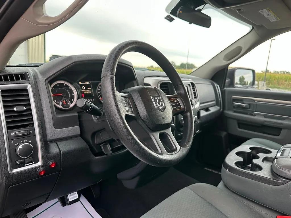 2017 Ram 1500 SLT