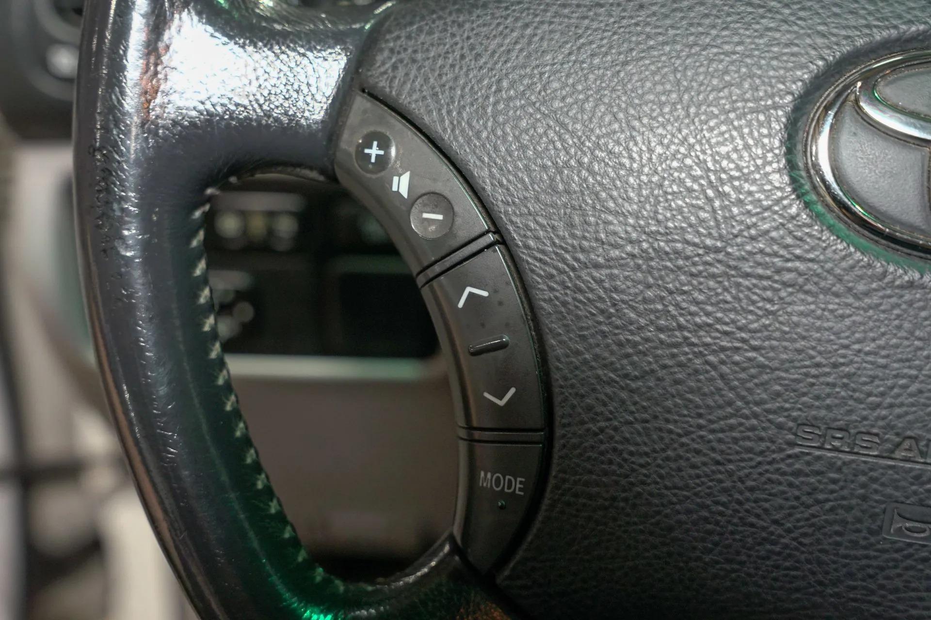 2005 Toyota Land Cruiser