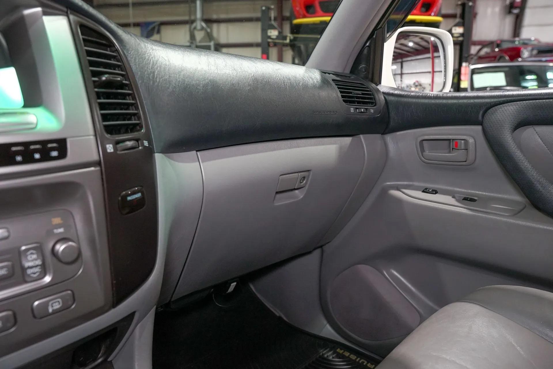 2005 Toyota Land Cruiser