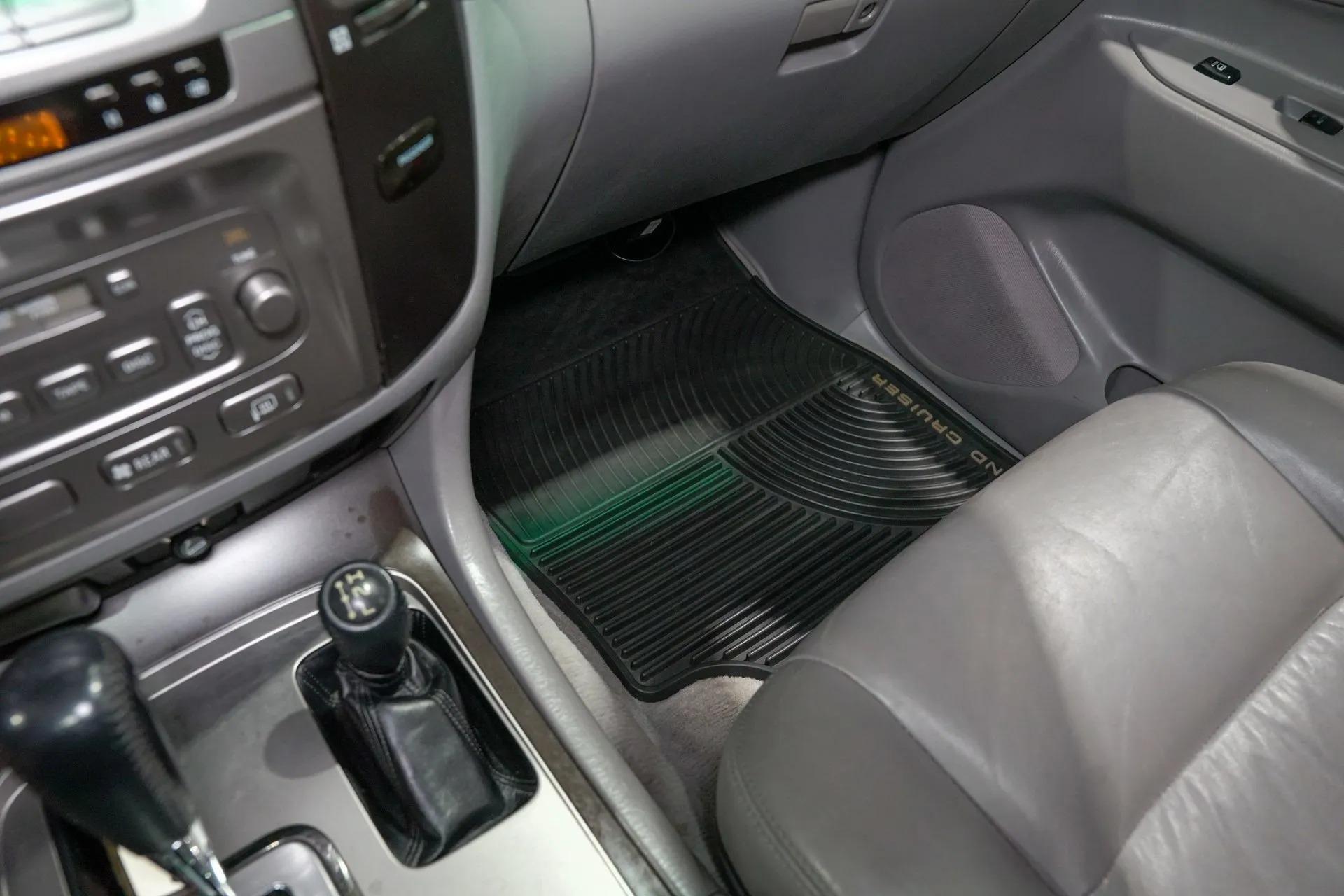 2005 Toyota Land Cruiser
