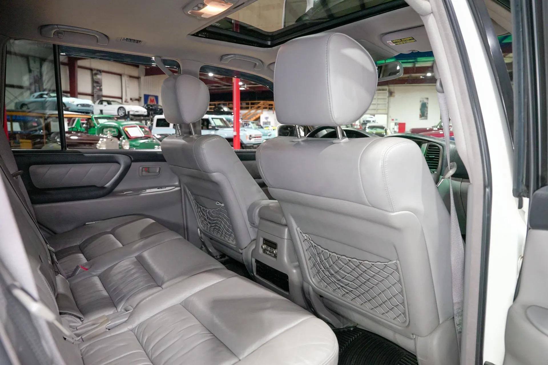2005 Toyota Land Cruiser