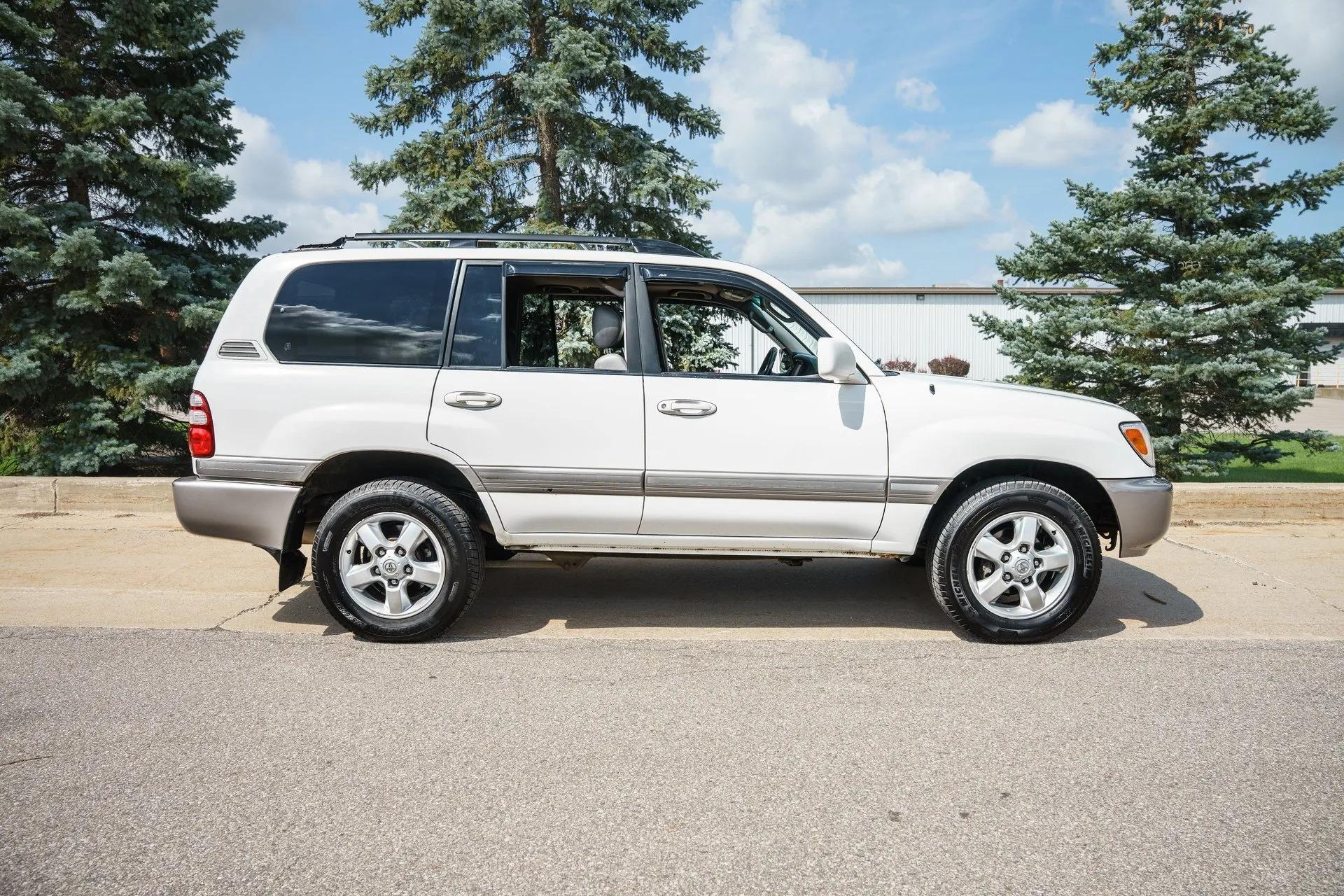 2005 Toyota Land Cruiser