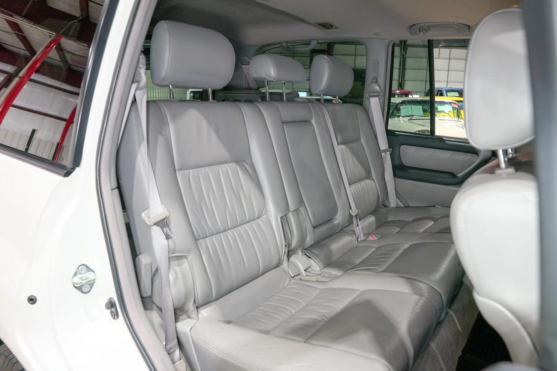 2005 Toyota Land Cruiser