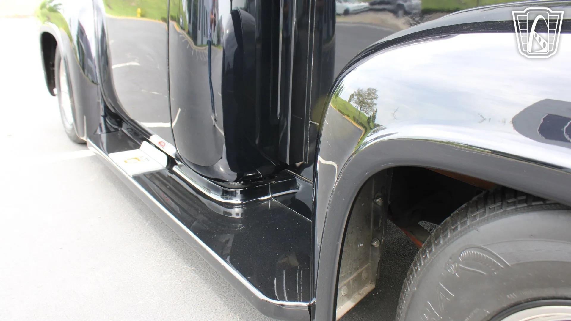 1953 Ford F-100