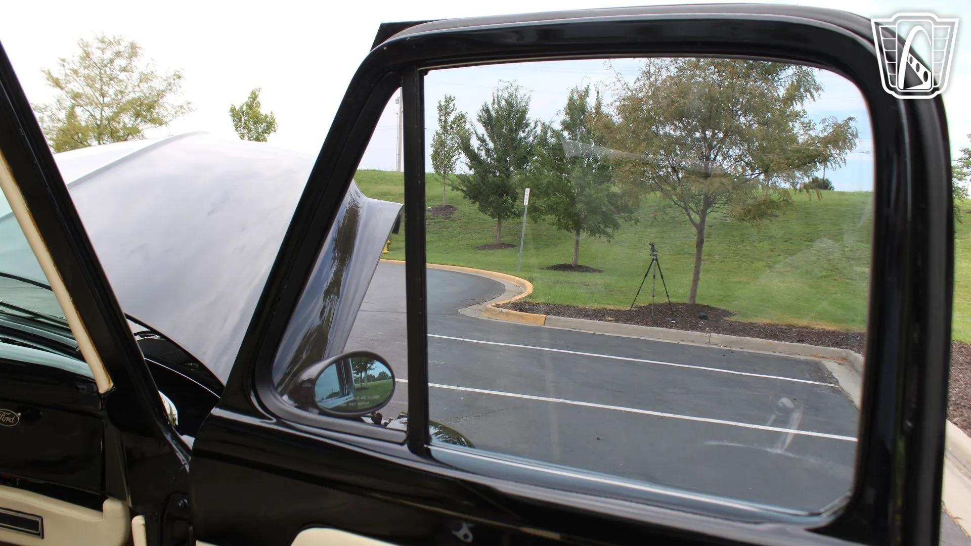1953 Ford F-100