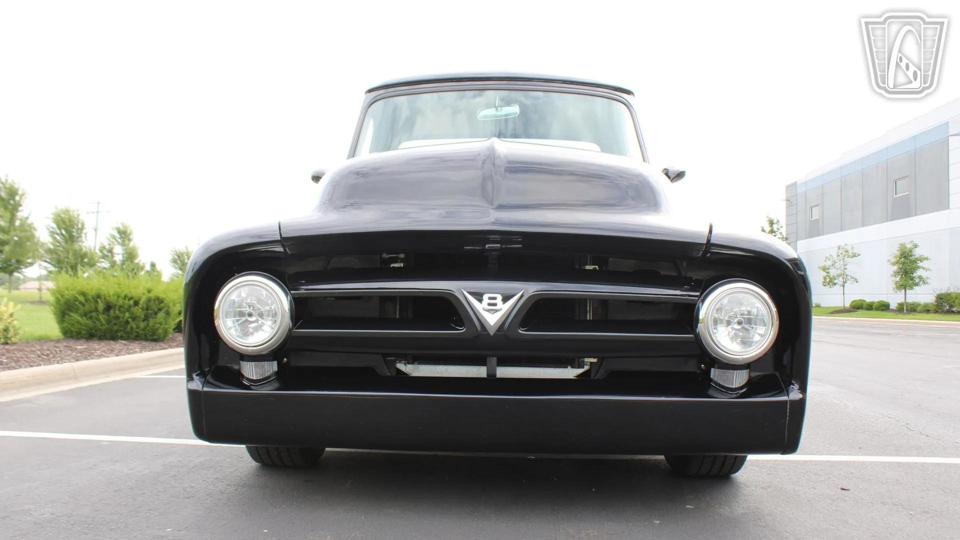 1953 Ford F-100 - 4