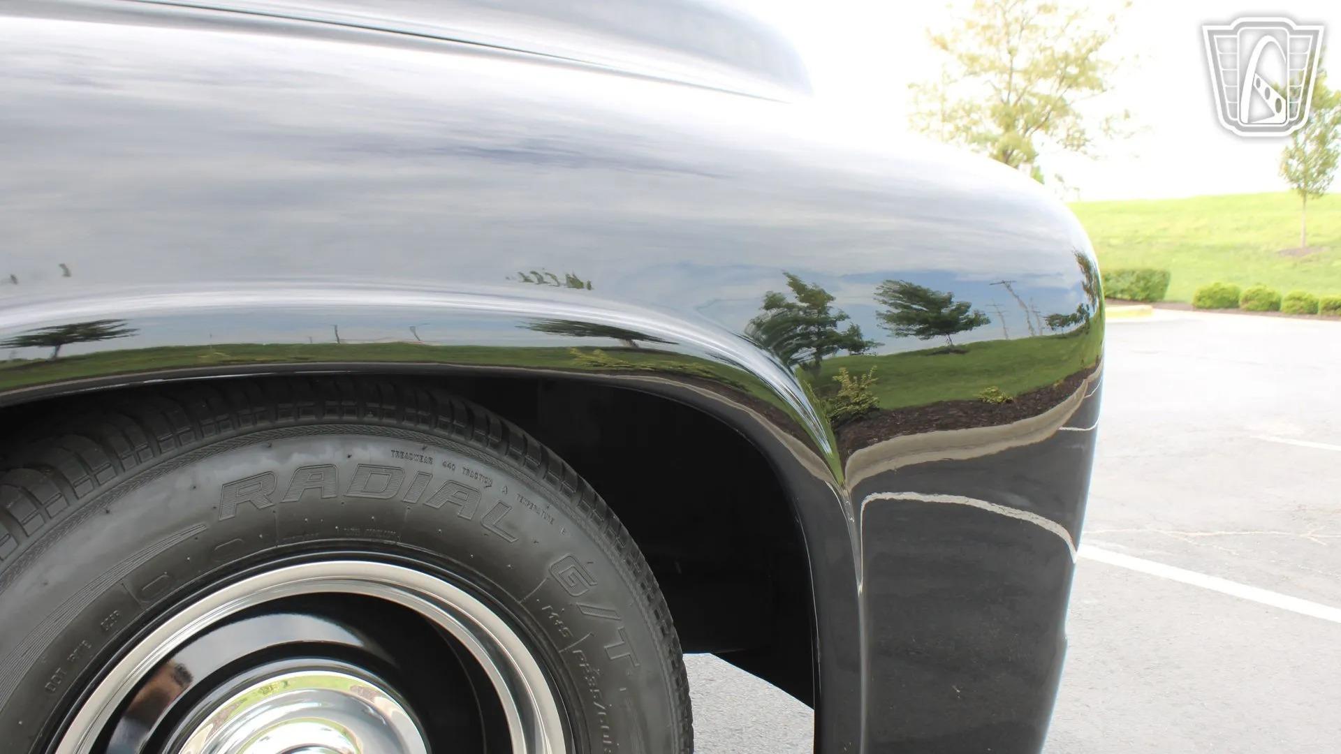 1953 Ford F-100