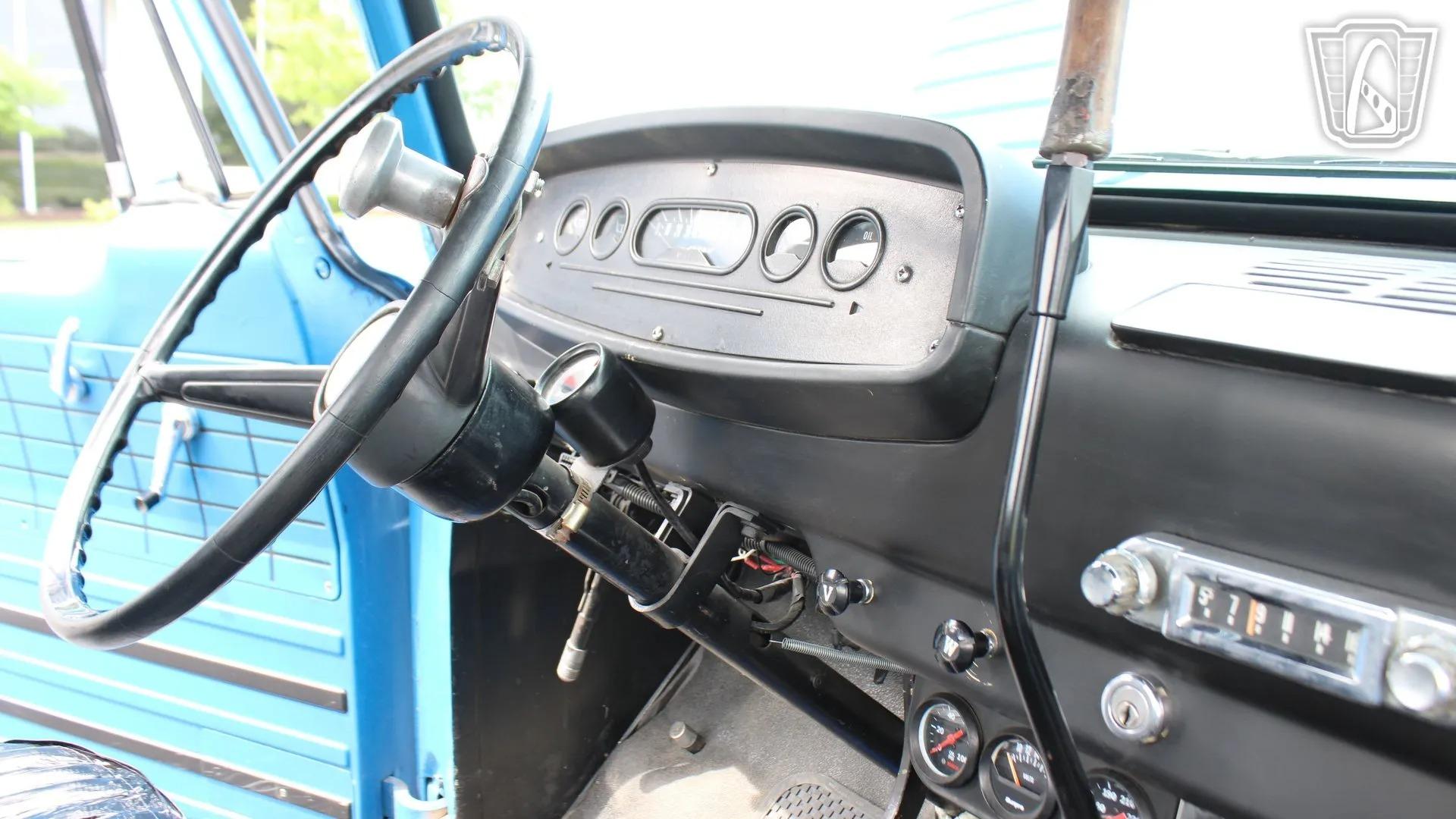 1965 Dodge D100