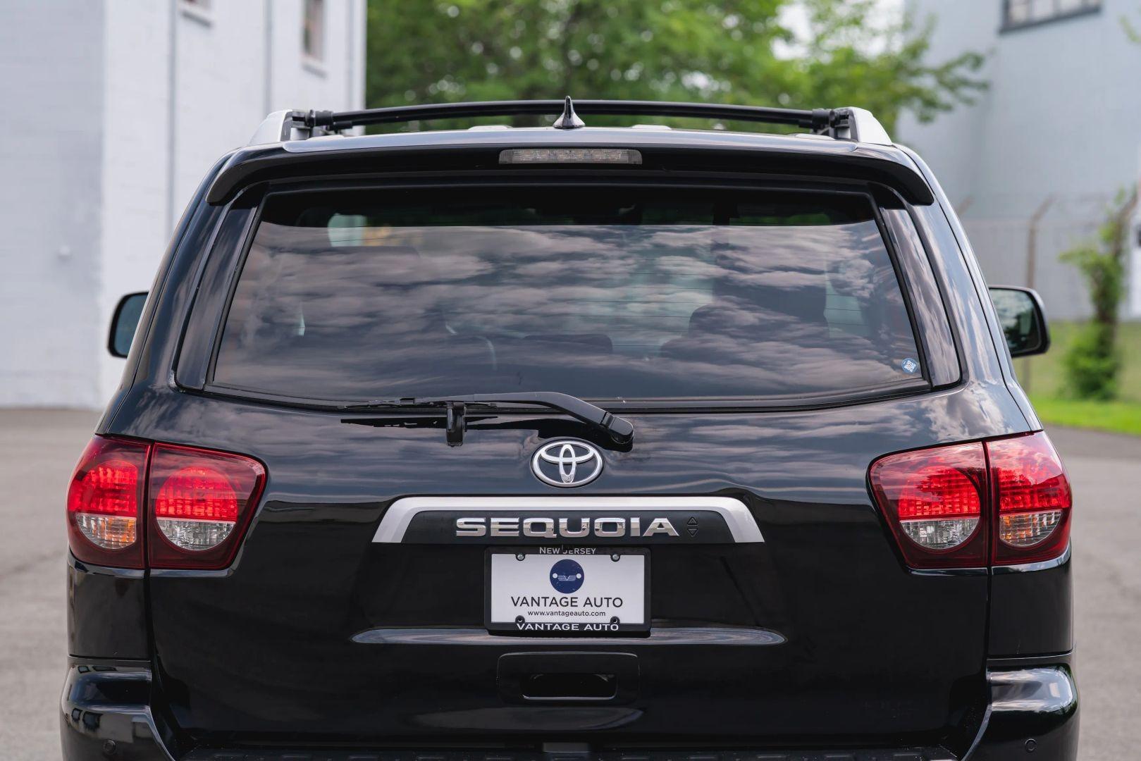 2020 Toyota Sequoia Platinum