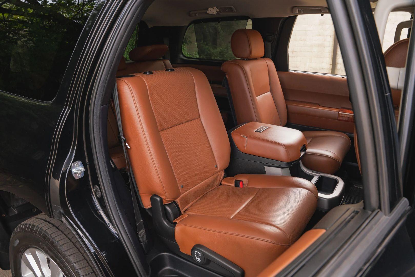 2020 Toyota Sequoia Platinum
