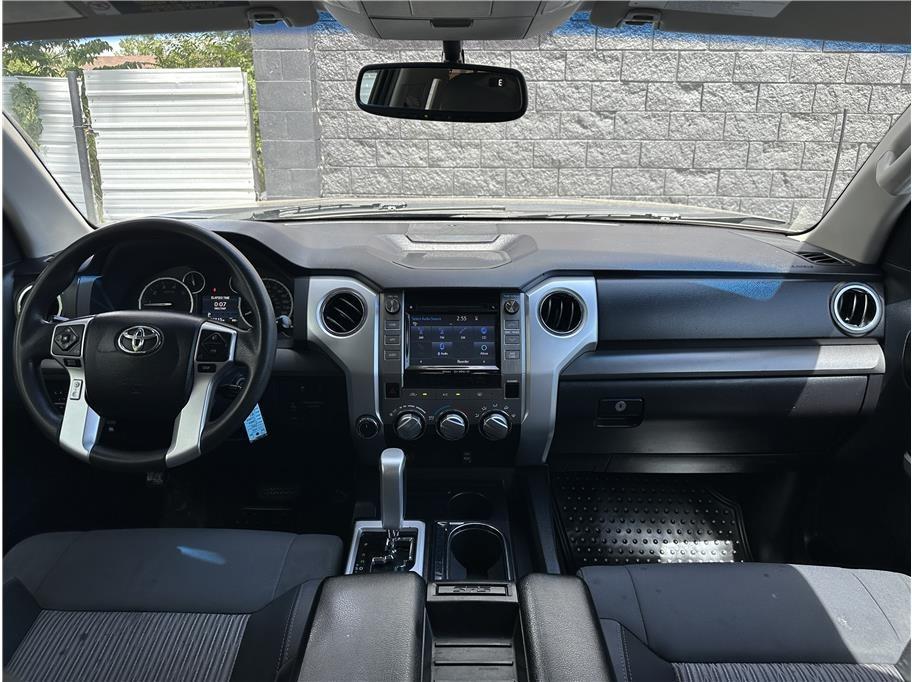2016 Toyota Tundra CrewMax SR5
