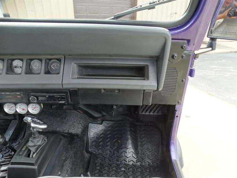 1990 Jeep Wrangler S