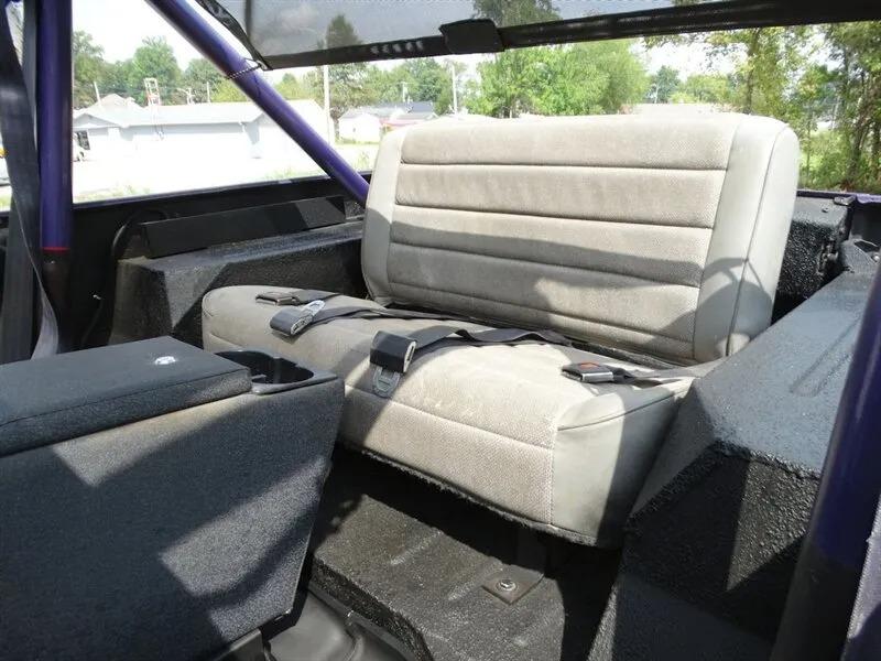 1990 Jeep Wrangler S