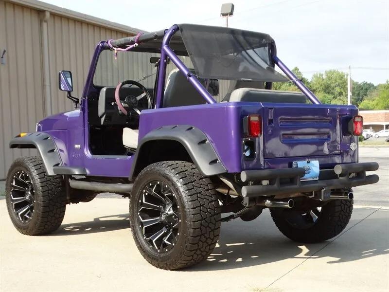 1990 Jeep Wrangler S - 3