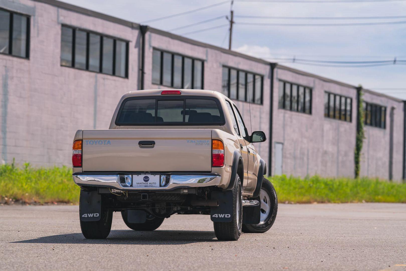 43k-Mile 2004 Toyota Tacoma Double Cab SR5
