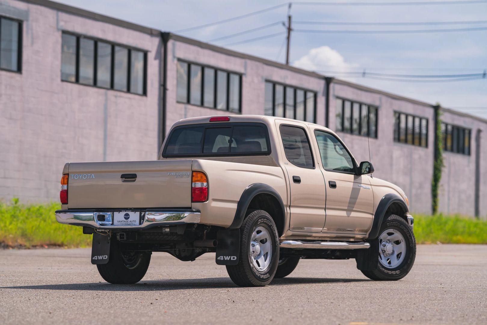 43k-Mile 2004 Toyota Tacoma Double Cab SR5