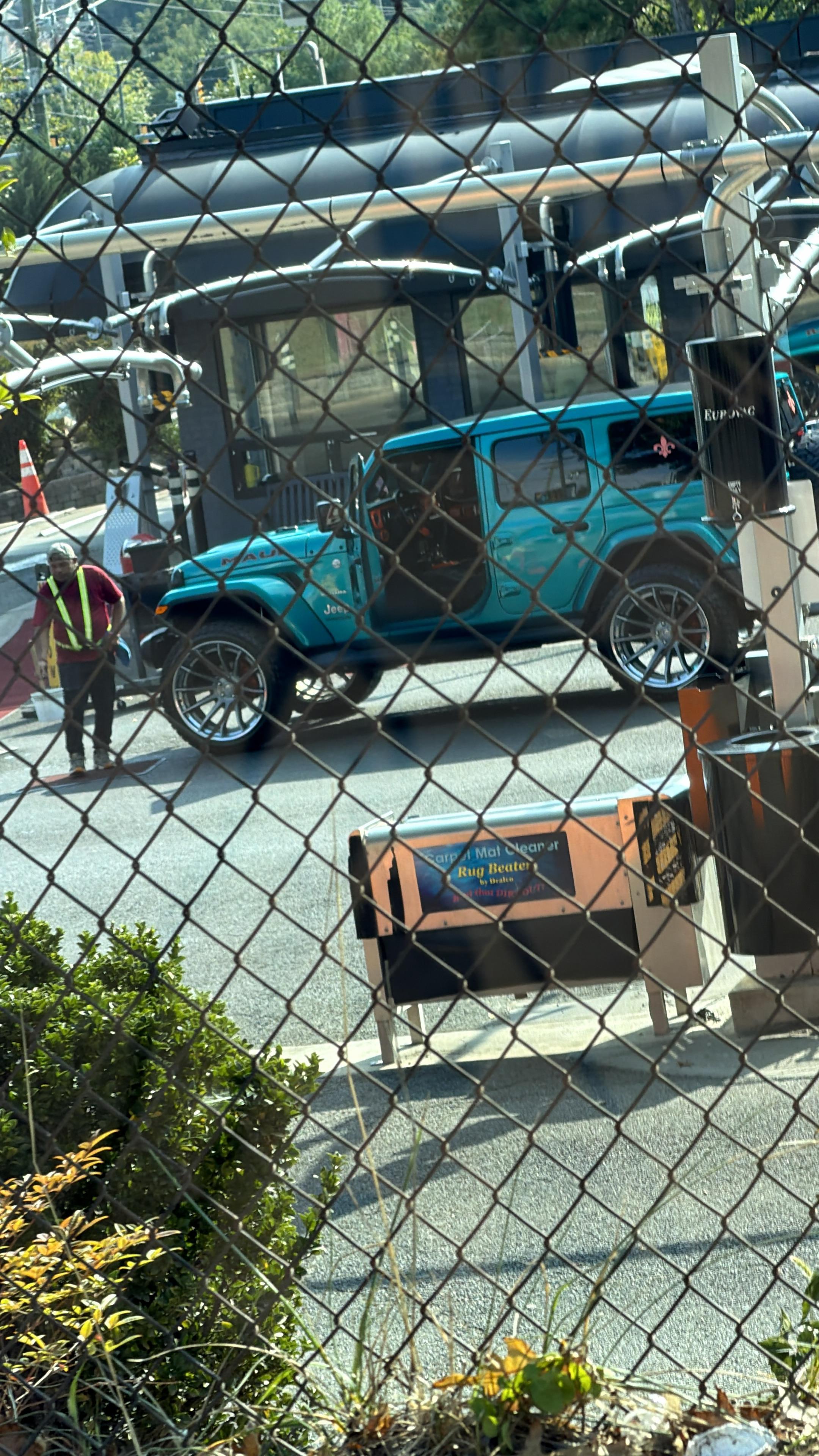 2020 Jeep Wrangler Sahara - 2