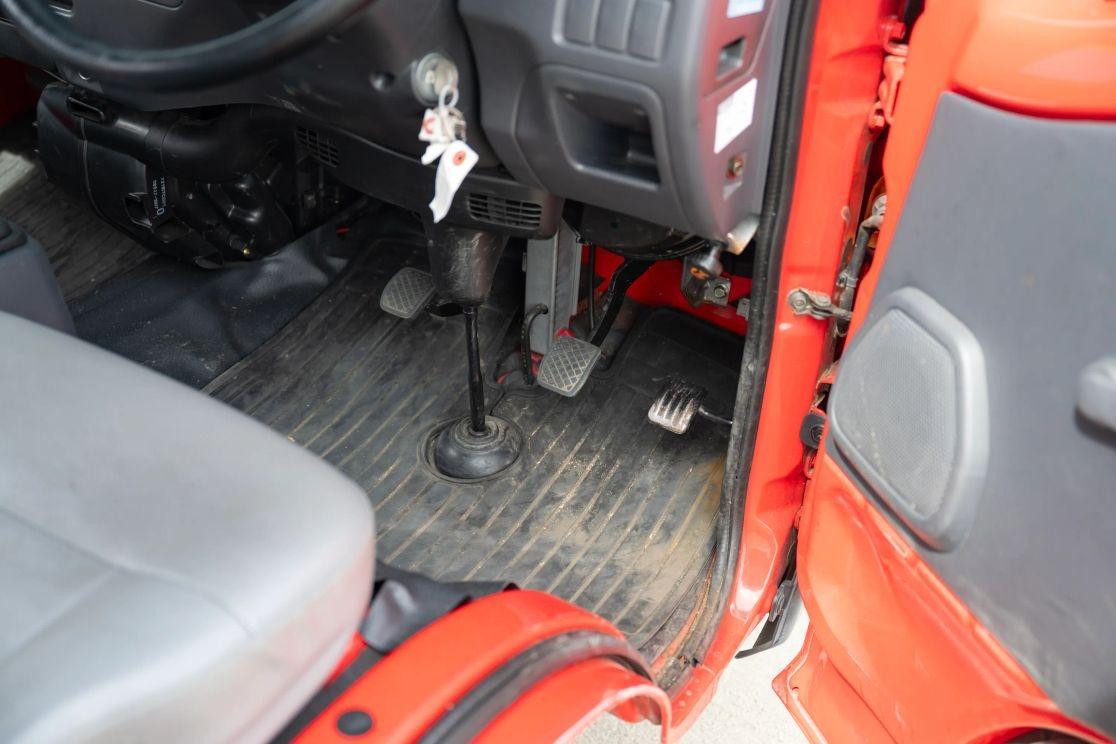 2000 Subaru Sambar Fire Van