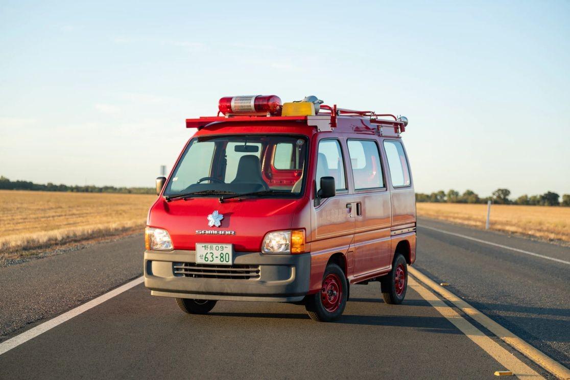 2000 Subaru Sambar Fire Van