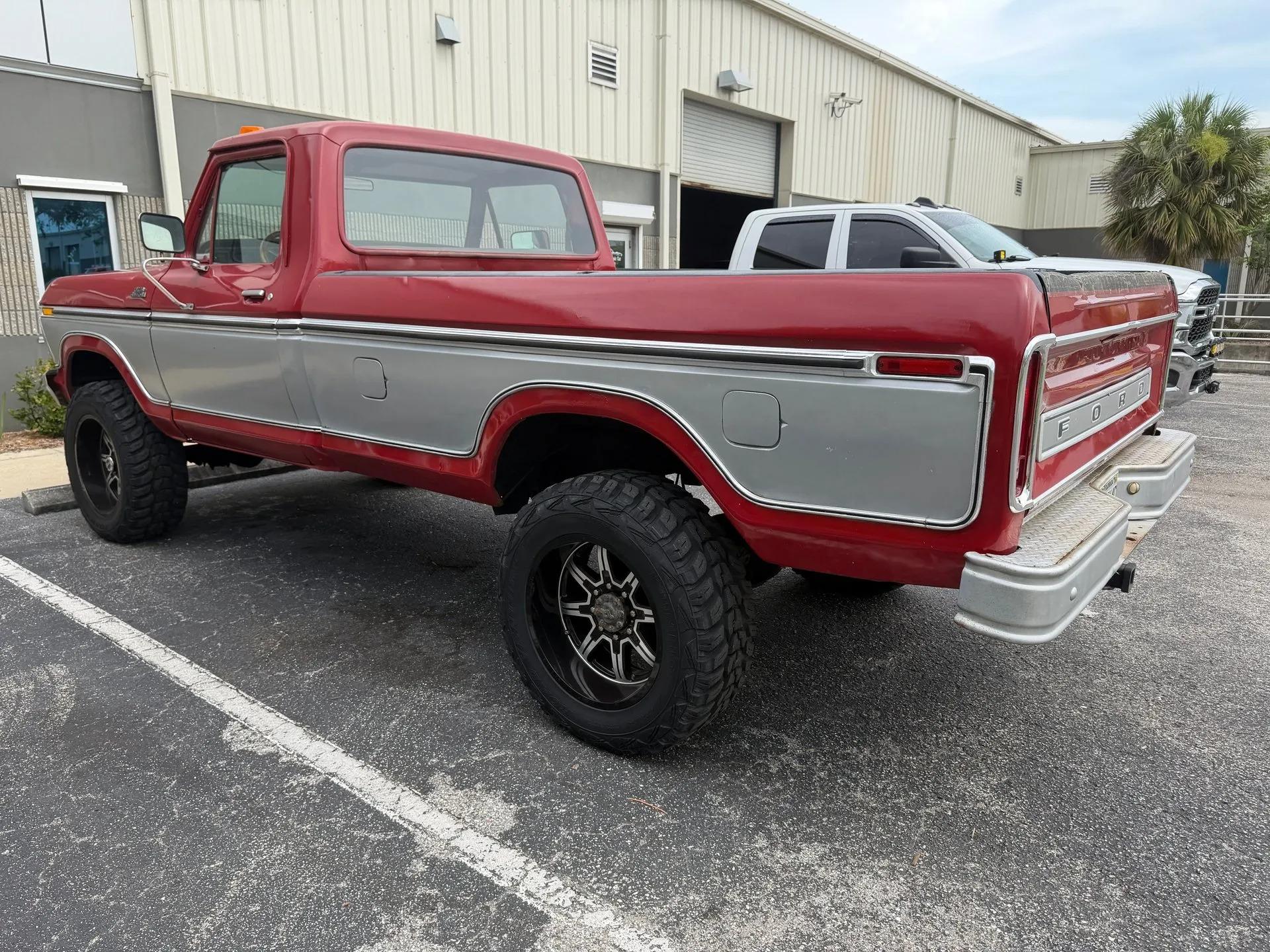 1973 Ford F-250 Custom 4x4