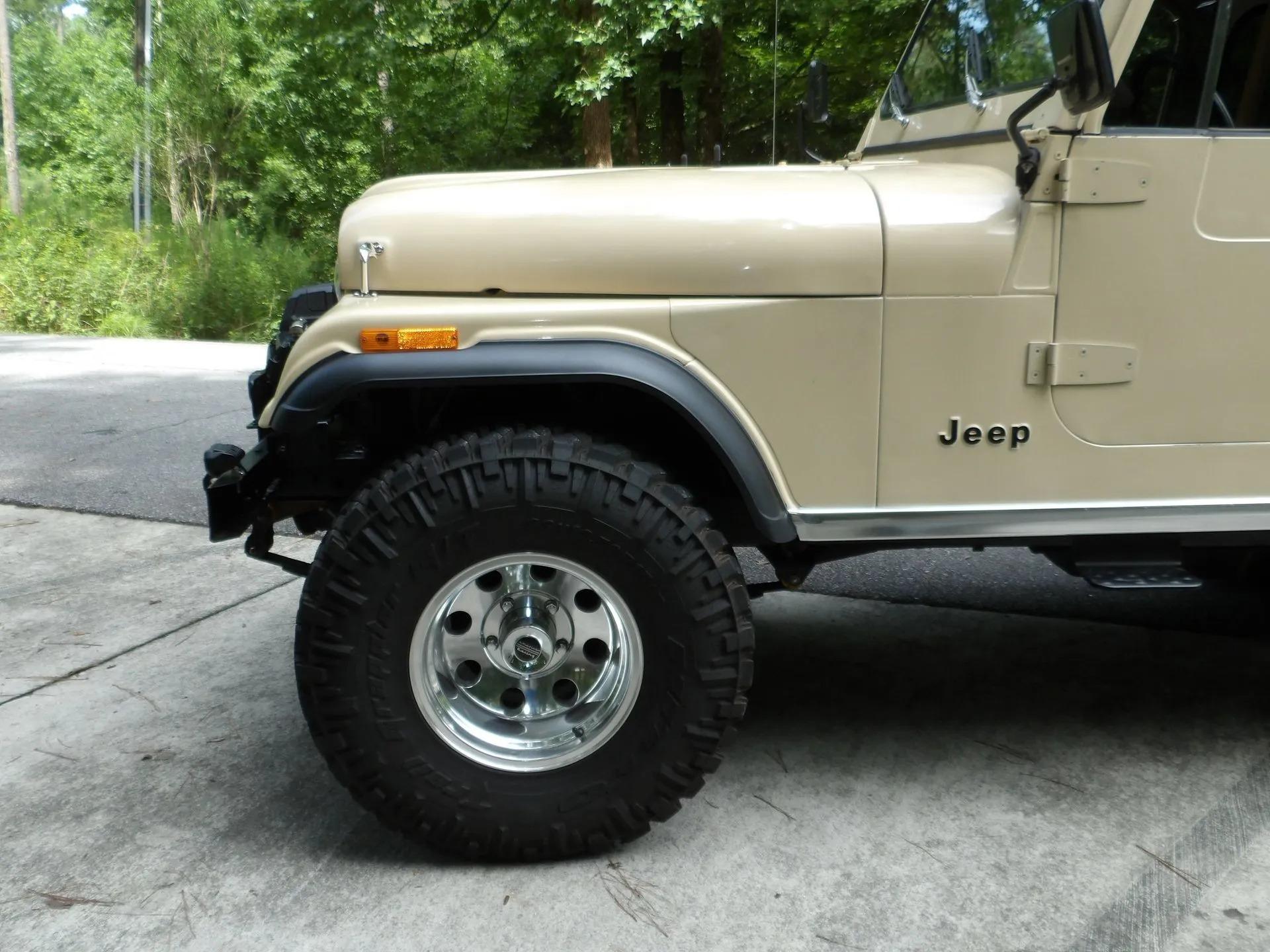 V8-Powered 1979 Jeep CJ7 4x4