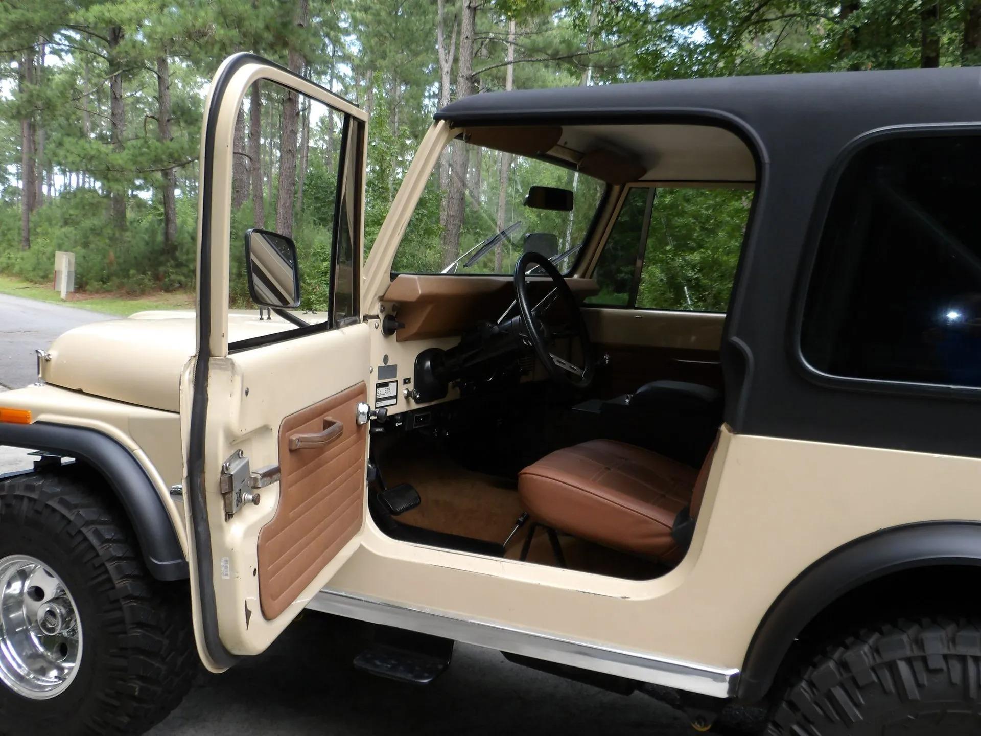 V8-Powered 1979 Jeep CJ7 4x4